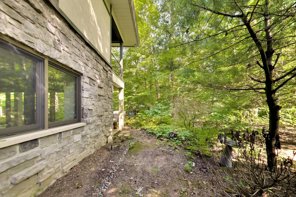 7043 Sand Dune Drive Sawyer, MI 49125