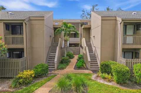 109 WOODLAND PLACE