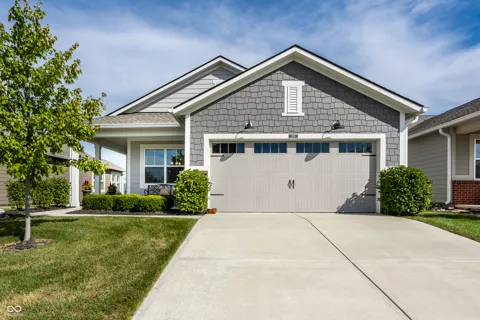 818 Ehrlich Lane