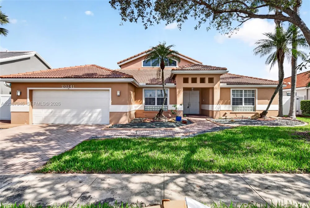 20141 NW 10th St Pembroke Pines, FL 33029