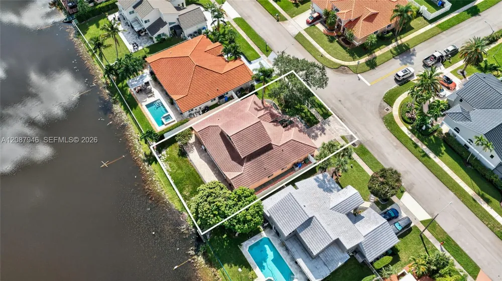 20141 NW 10th St Pembroke Pines, FL 33029