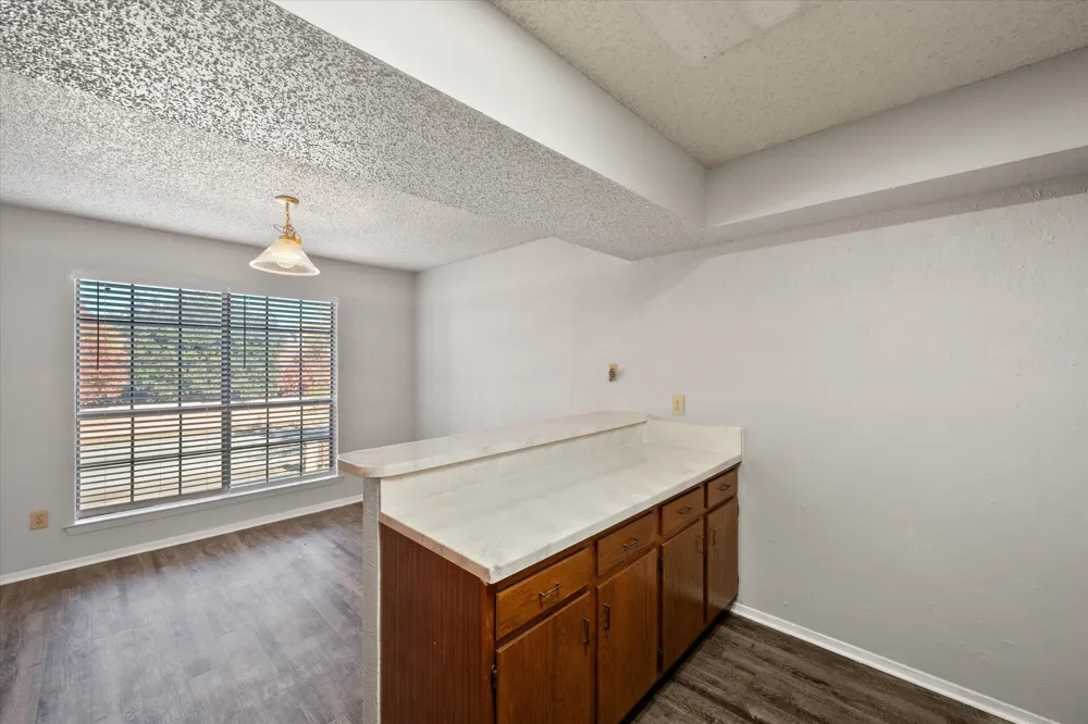 406 E Denton Drive #36 Euless, TX 76039