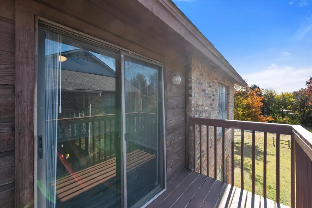 406 E Denton Drive #36 Euless, TX 76039