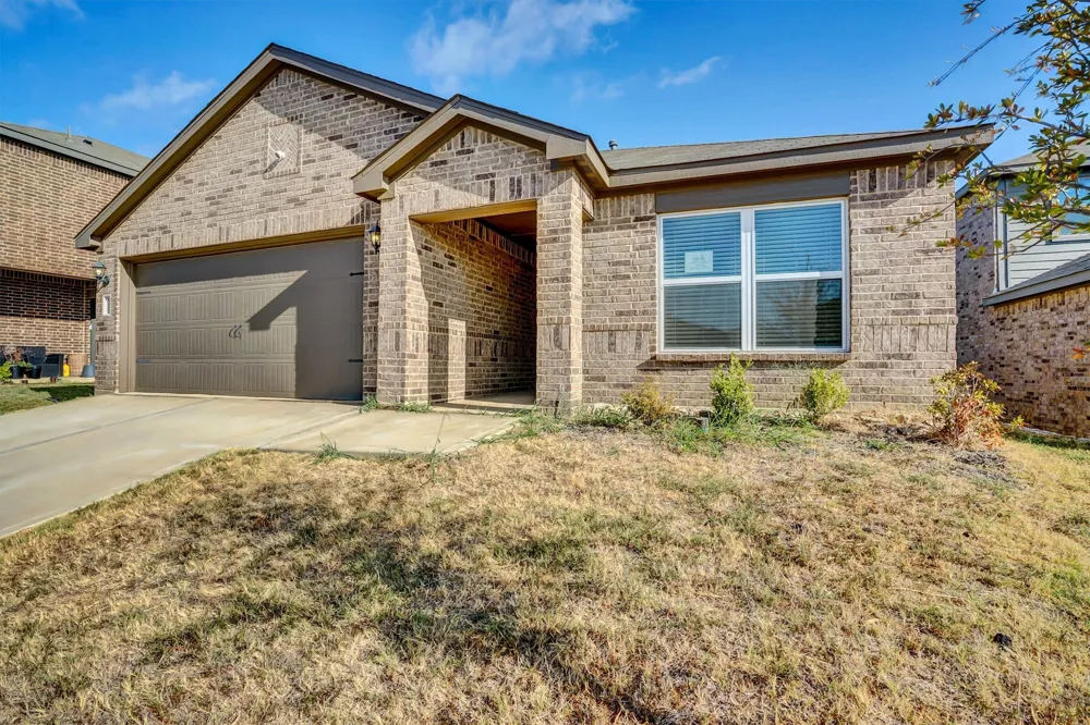 921 Clark Drive Ferris, TX 75125