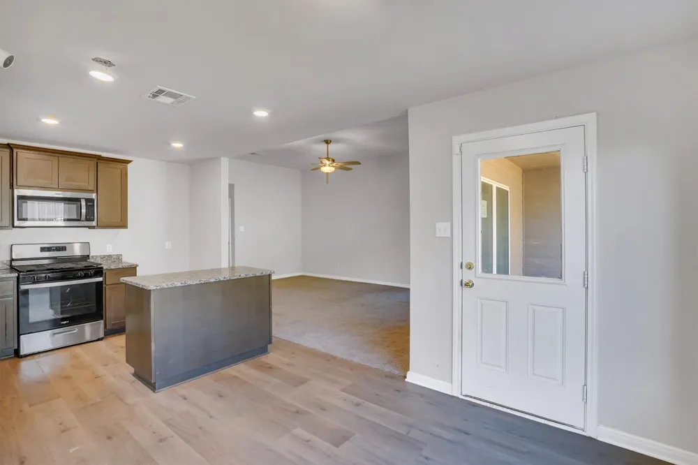 921 Clark Drive Ferris, TX 75125