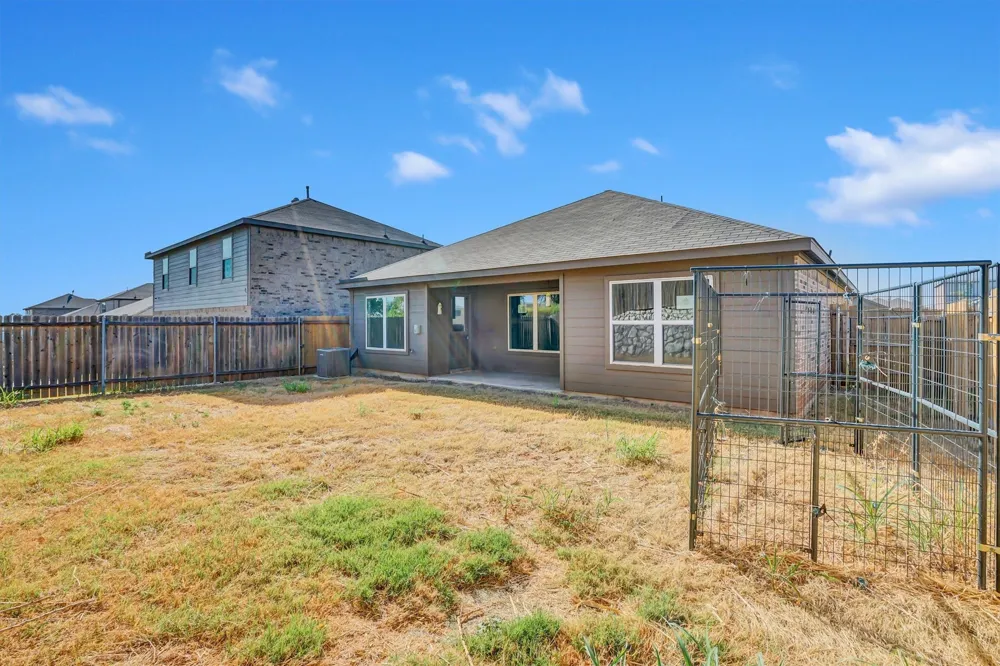 921 Clark Drive Ferris, TX 75125