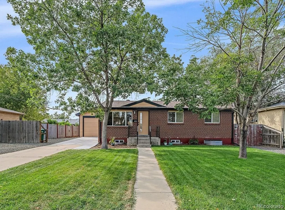 1070 W Oxford Avenue Englewood, CO 80110
