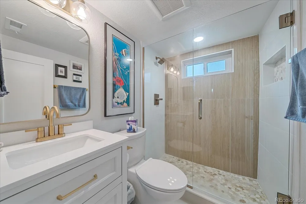 1070 W Oxford Avenue Englewood, CO 80110