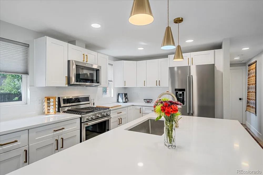 1070 W Oxford Avenue Englewood, CO 80110