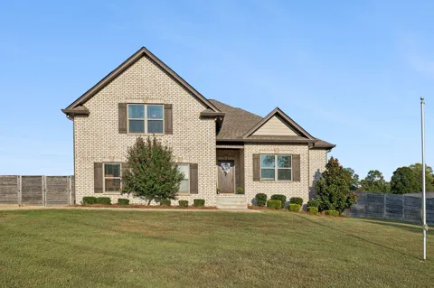 2743 W County Farm Rd