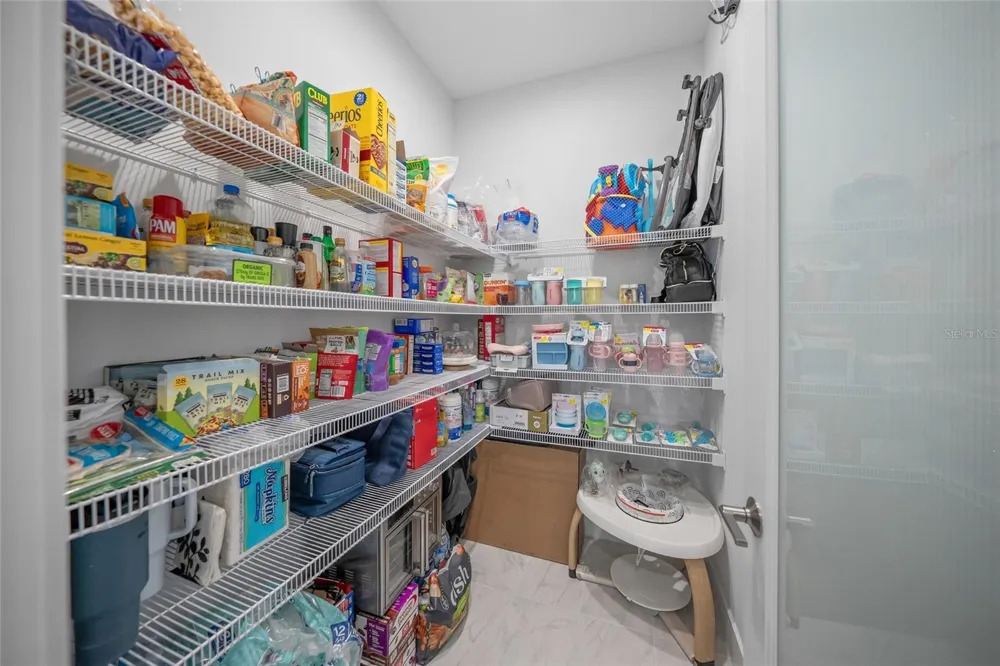 5557 LONG SHORE LOOP Sarasota, FL 34238