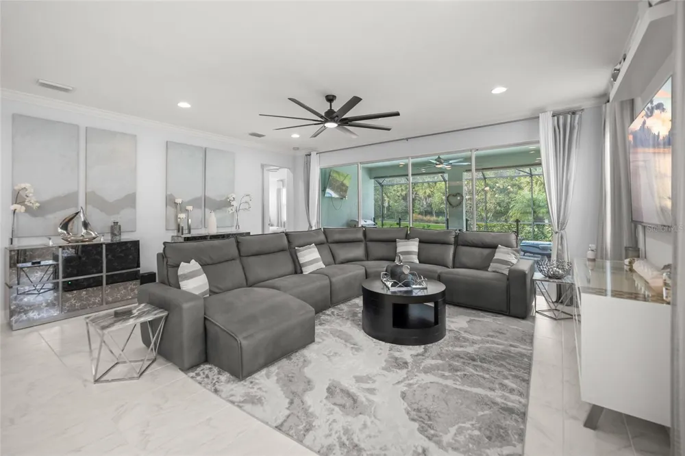 5557 LONG SHORE LOOP Sarasota, FL 34238