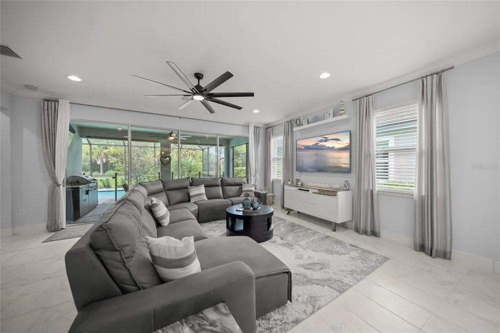 5557 LONG SHORE LOOP Sarasota, FL 34238