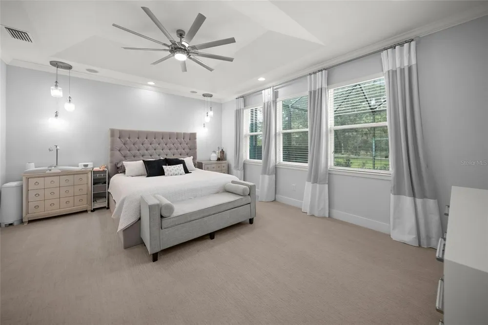 5557 LONG SHORE LOOP Sarasota, FL 34238