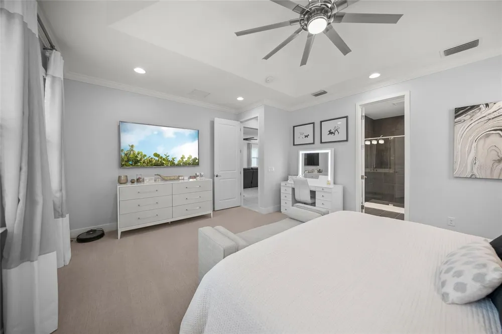5557 LONG SHORE LOOP Sarasota, FL 34238