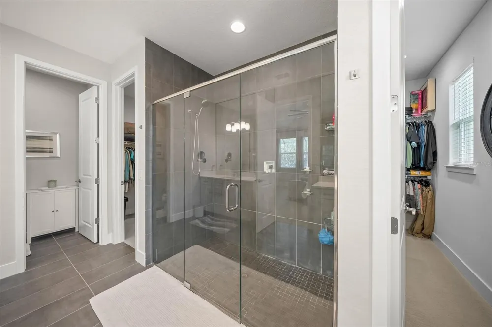 5557 LONG SHORE LOOP Sarasota, FL 34238