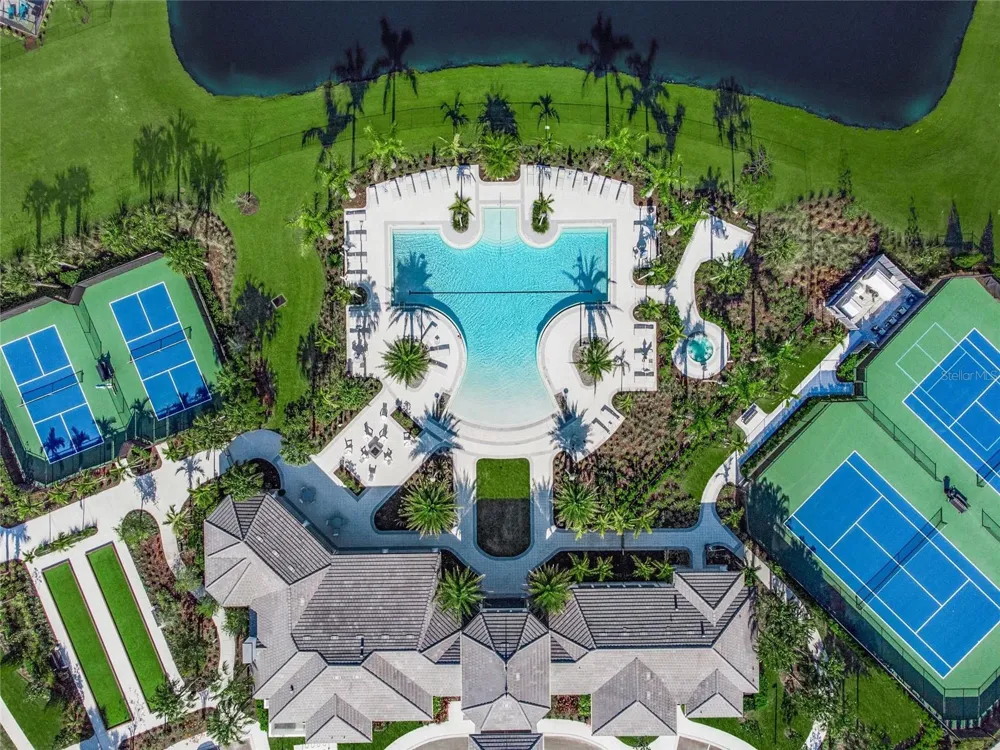 5557 LONG SHORE LOOP Sarasota, FL 34238