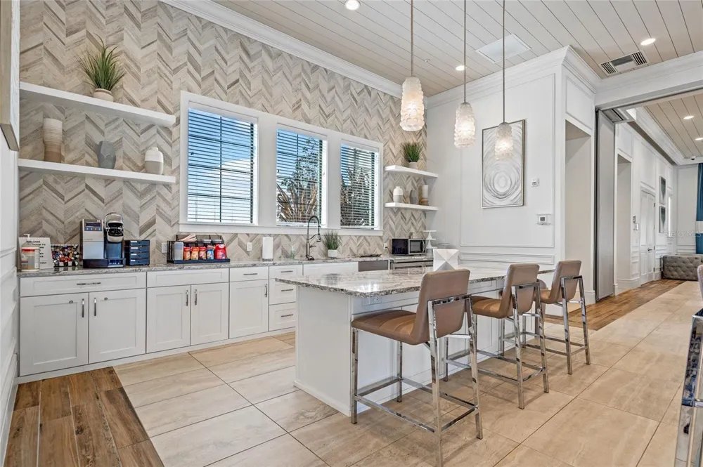 5557 LONG SHORE LOOP Sarasota, FL 34238