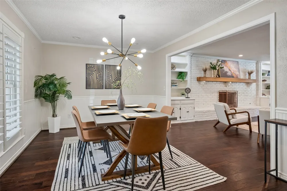 2705 Prairie Creek Court Plano, TX 75075