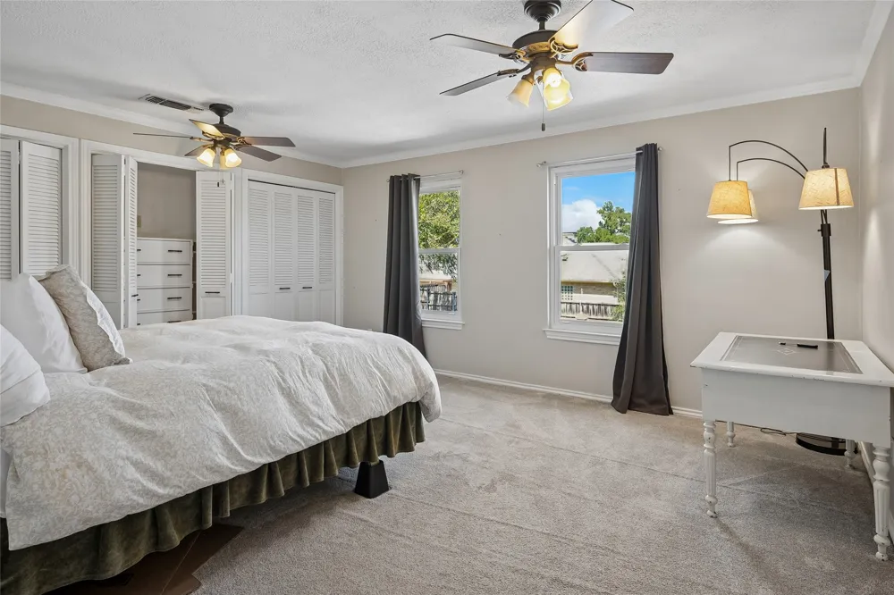 2705 Prairie Creek Court Plano, TX 75075