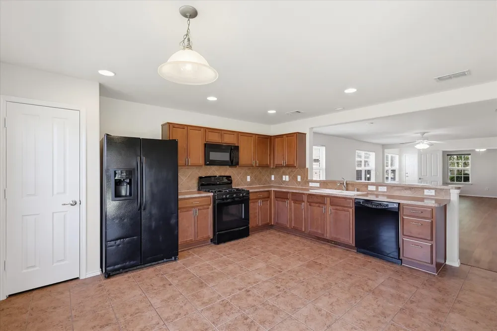 7927 Estancia Drive Frisco, TX 75036