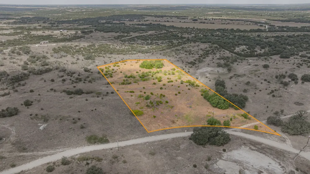 Private Road 3032 Hamilton, TX 76531