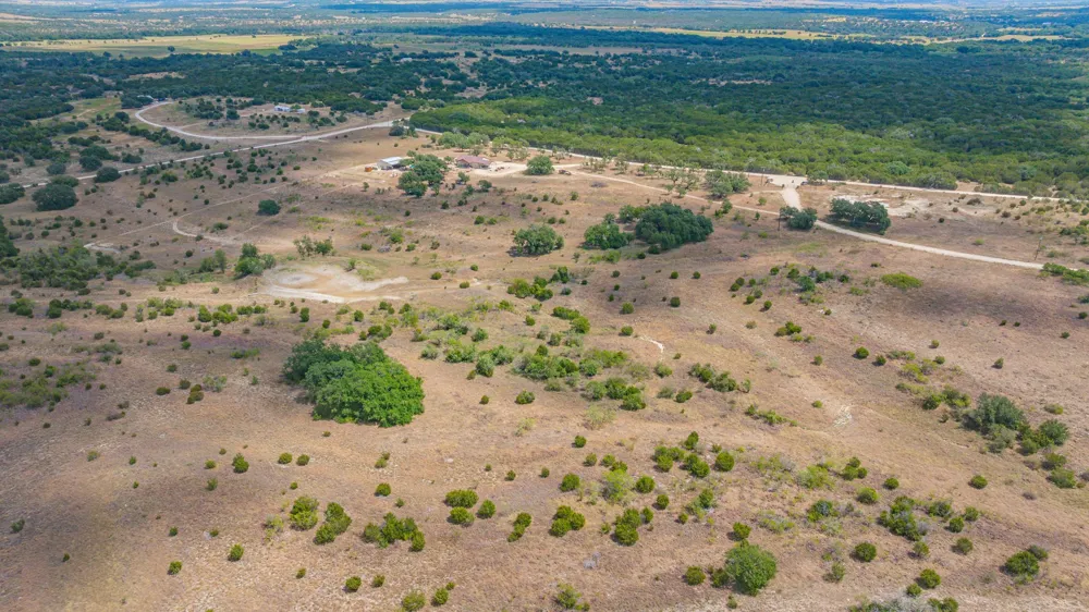 Private Road 3032 Hamilton, TX 76531