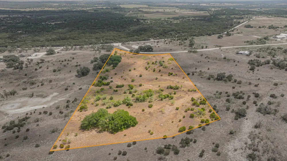 Private Road 3032 Hamilton, TX 76531