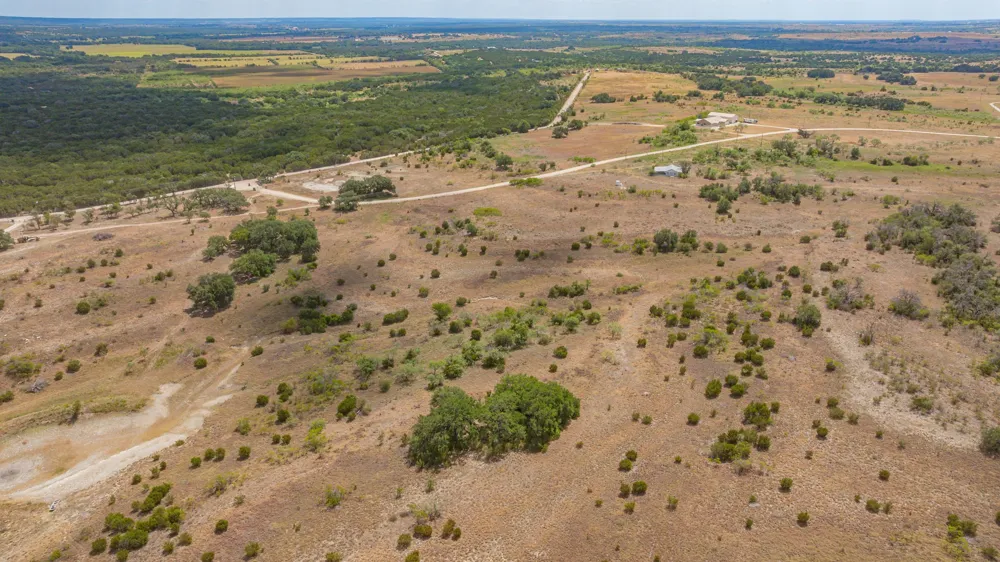 Private Road 3032 Hamilton, TX 76531