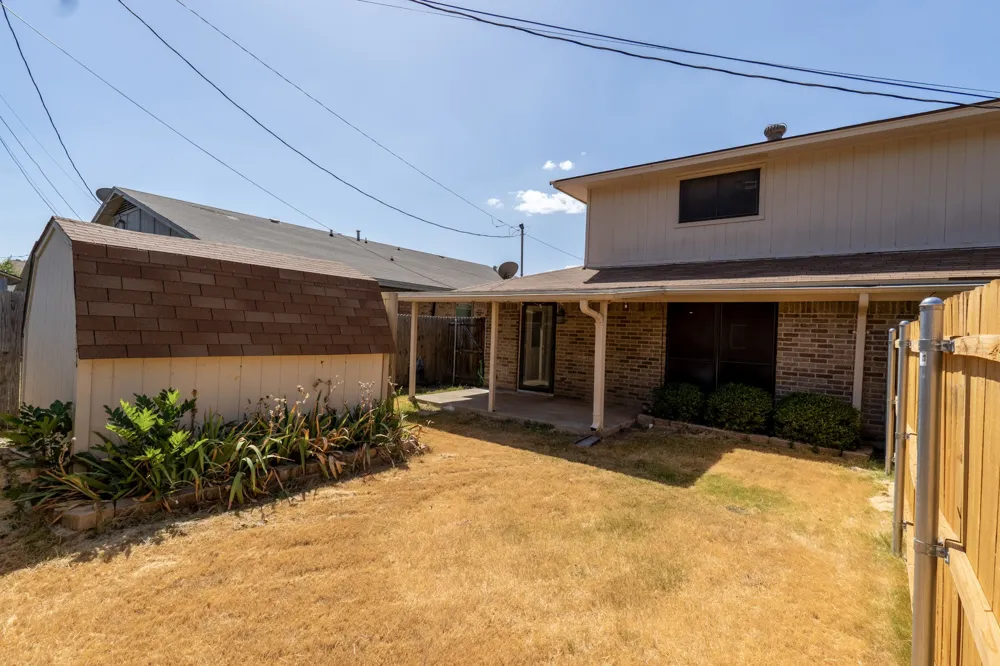 419 S Las Vegas Trail White Settlement, TX 76108