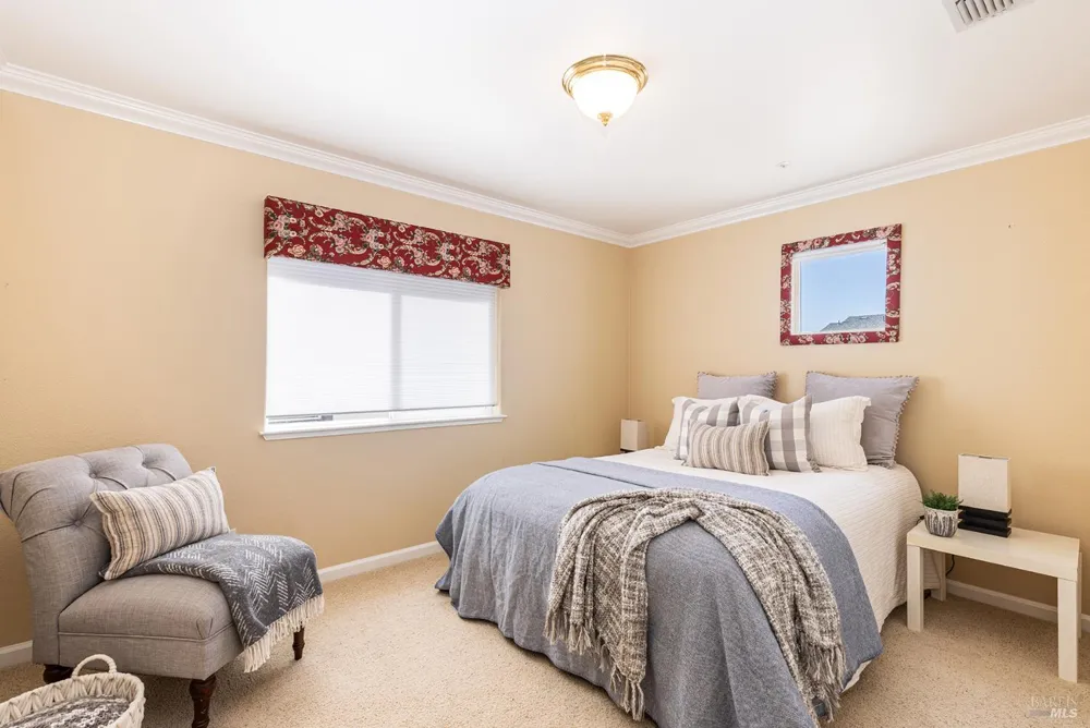 87 Summerbrooke Circle Napa, CA 94558