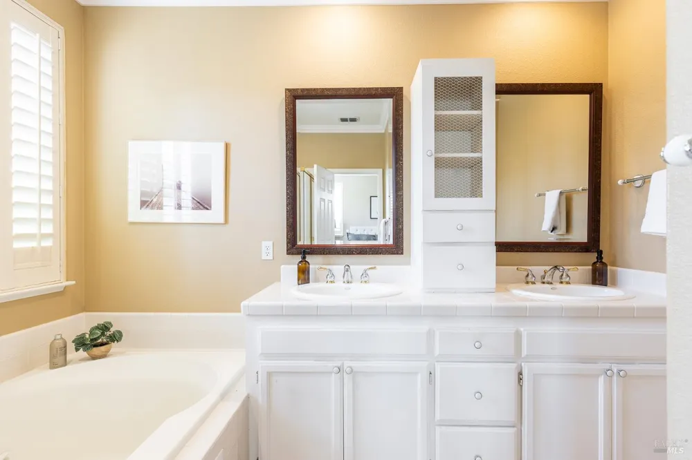 87 Summerbrooke Circle Napa, CA 94558