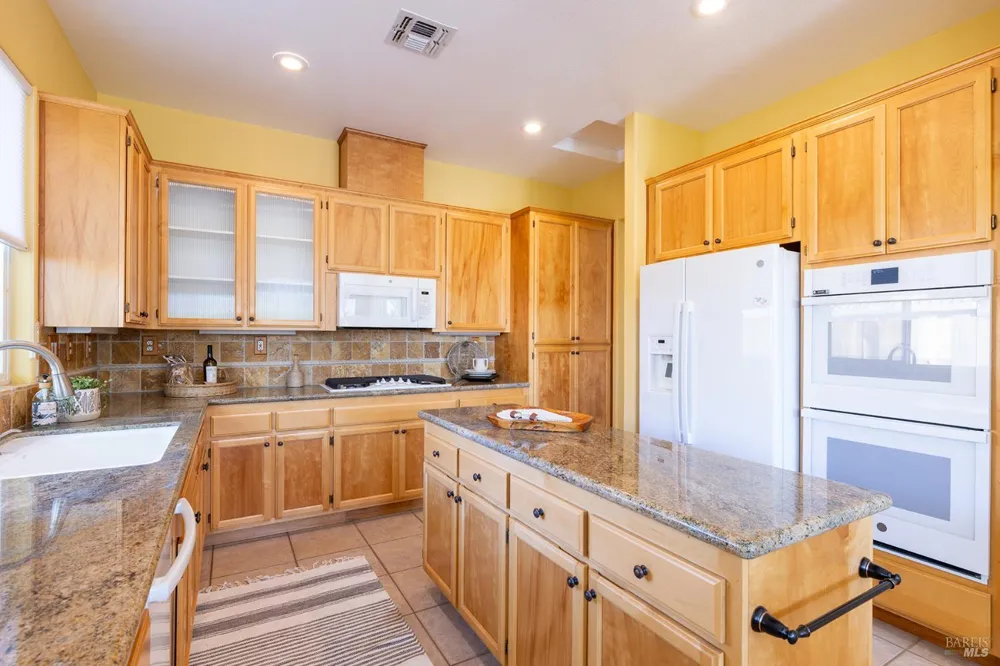 87 Summerbrooke Circle Napa, CA 94558