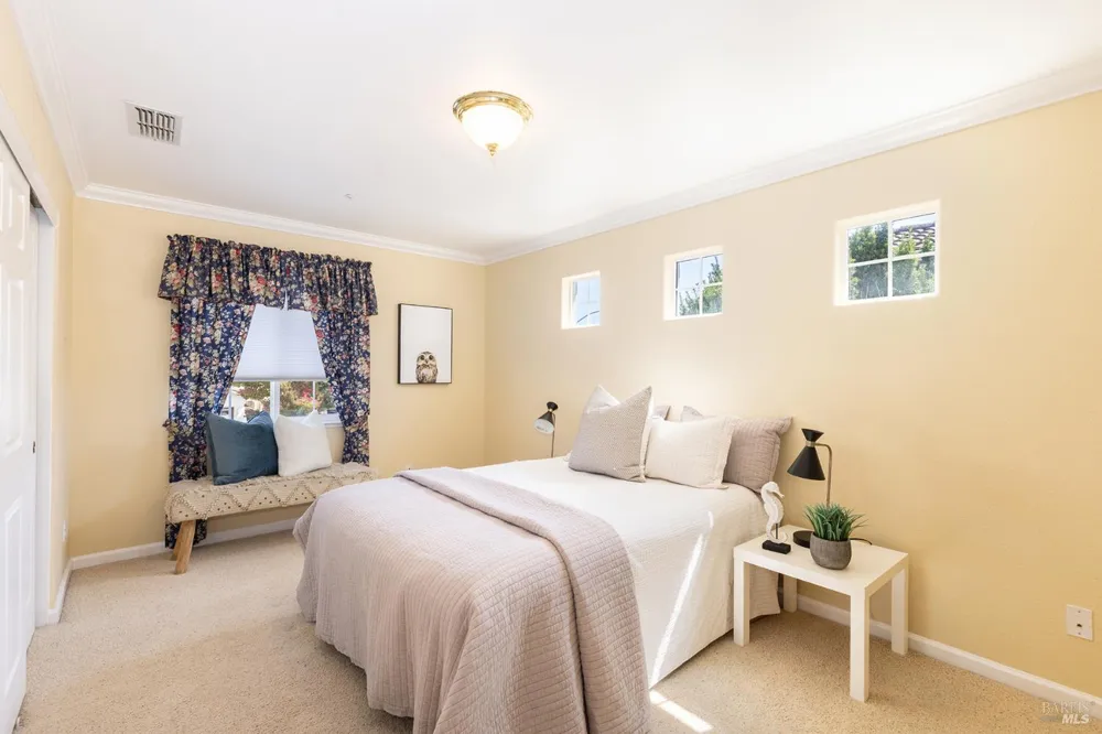 87 Summerbrooke Circle Napa, CA 94558