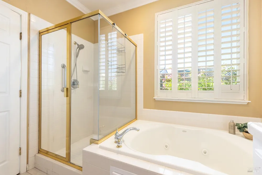 87 Summerbrooke Circle Napa, CA 94558