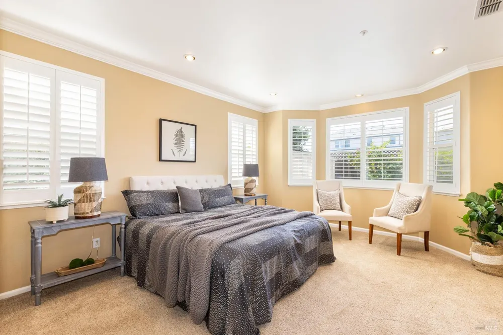 87 Summerbrooke Circle Napa, CA 94558