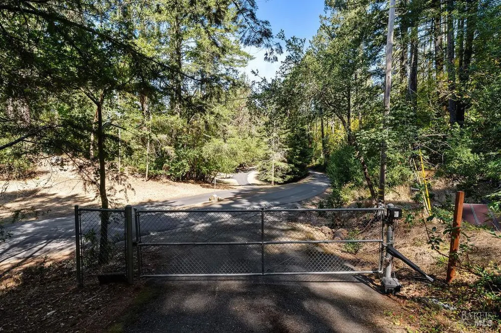 3360 Calistoga Road Santa Rosa, CA 95404