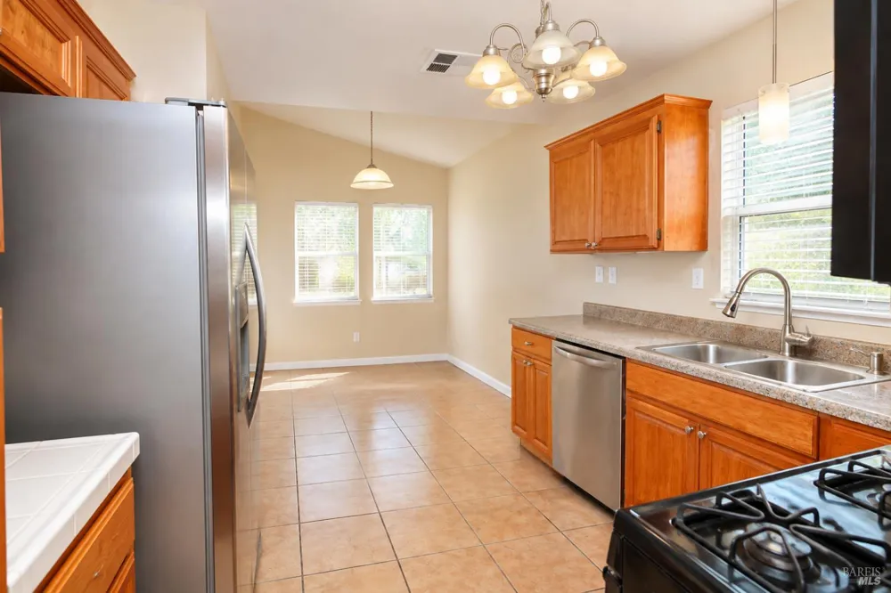70 Narragansett Court Vallejo, CA 94591