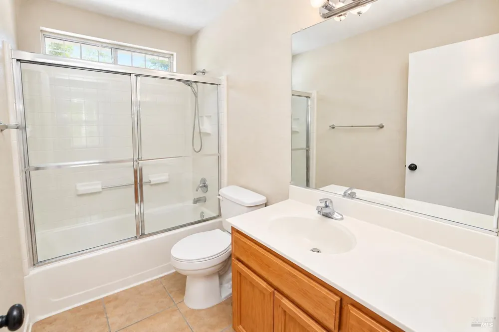 70 Narragansett Court Vallejo, CA 94591
