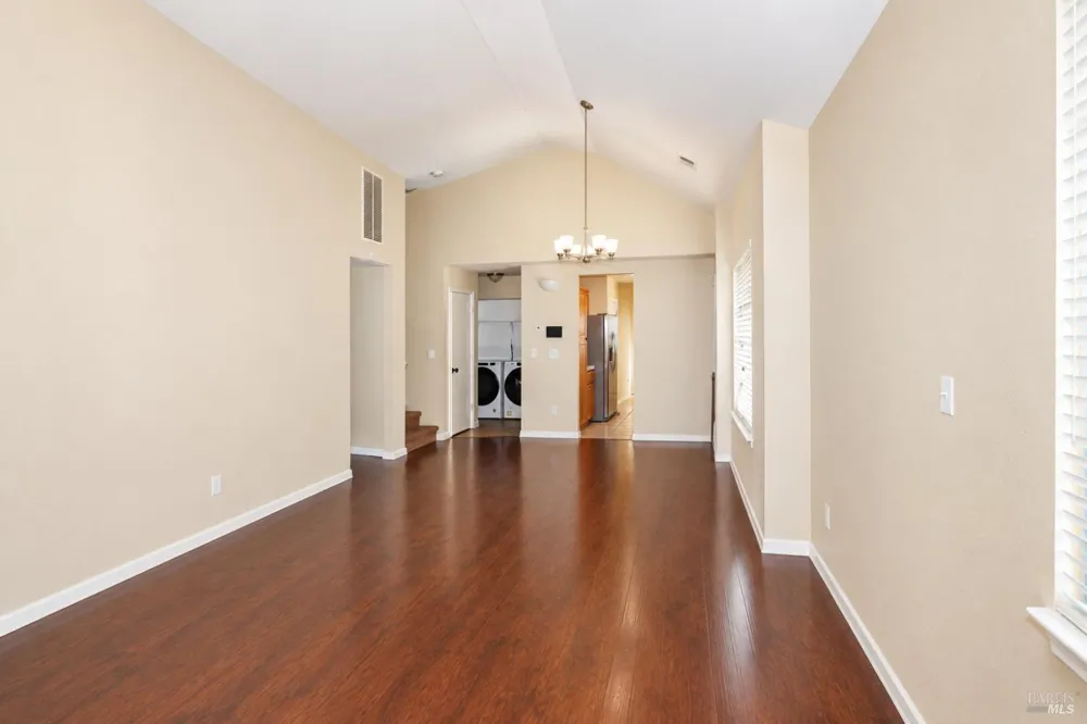 70 Narragansett Court Vallejo, CA 94591