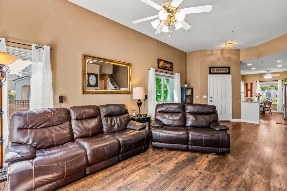 158 Wingard Circle Napa, CA 94558