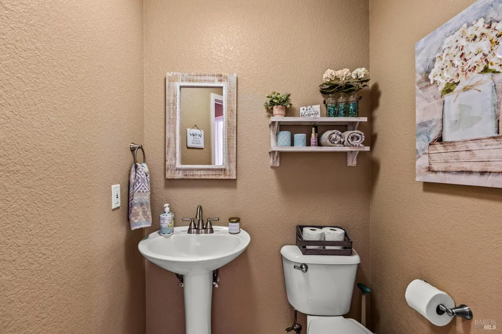 158 Wingard Circle Napa, CA 94558