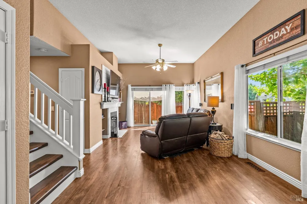 158 Wingard Circle Napa, CA 94558