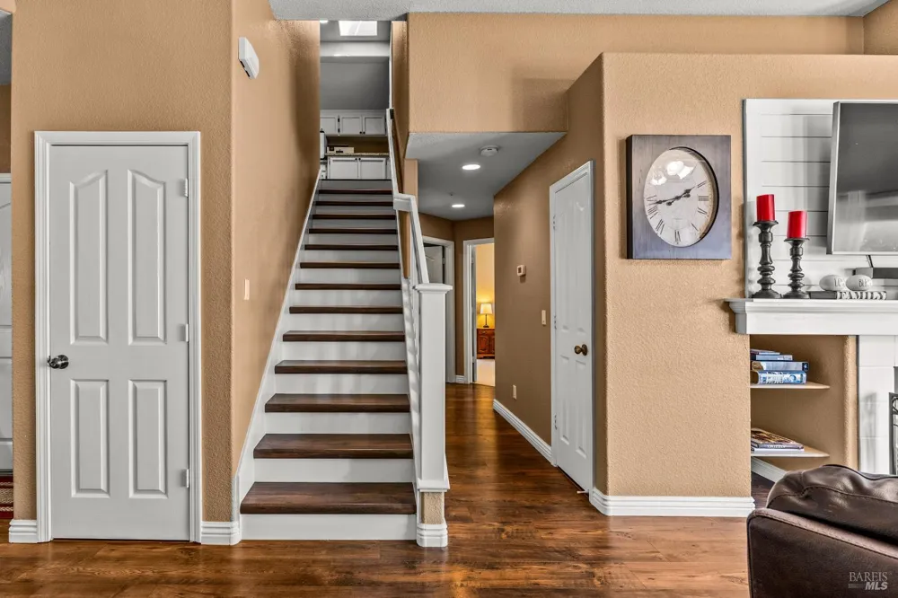 158 Wingard Circle Napa, CA 94558