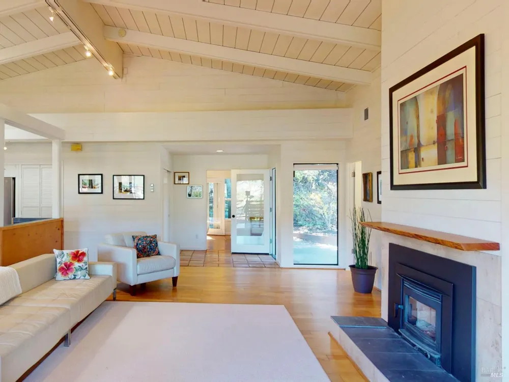 1543 Ridge Road Sonoma, CA 95476