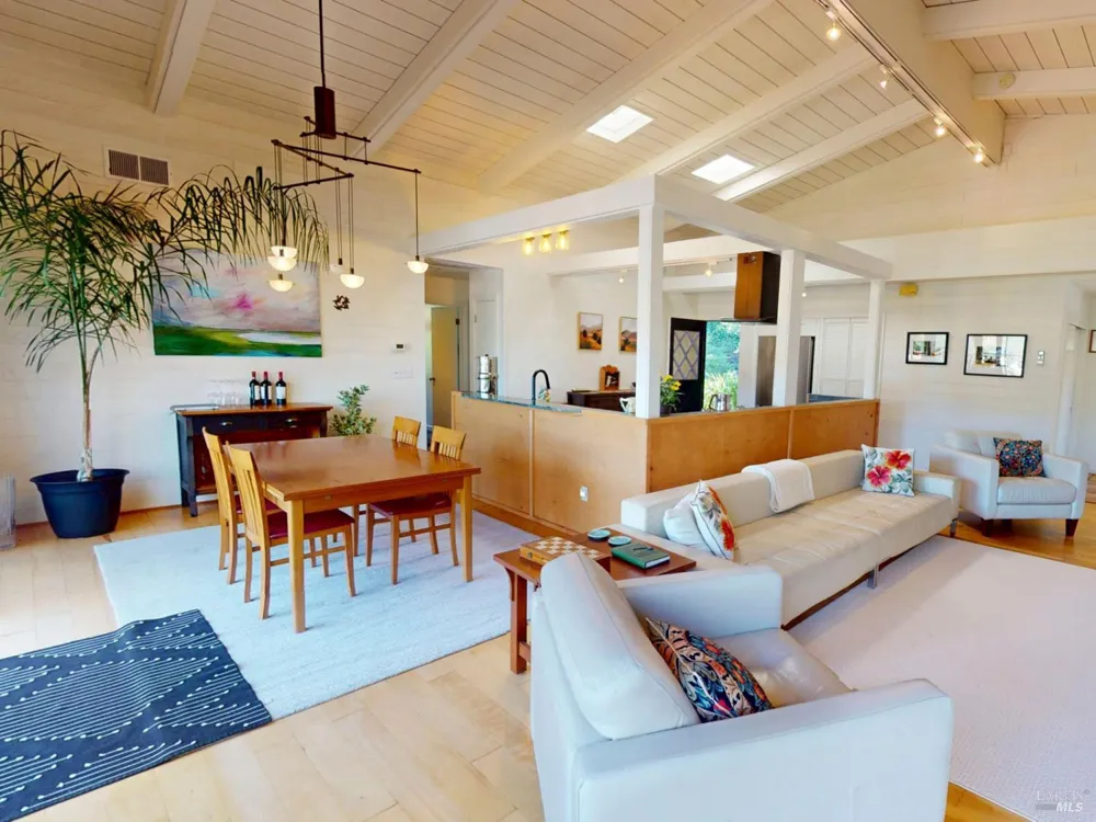 1543 Ridge Road Sonoma, CA 95476