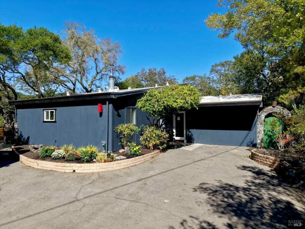 1543 Ridge Road Sonoma, CA 95476