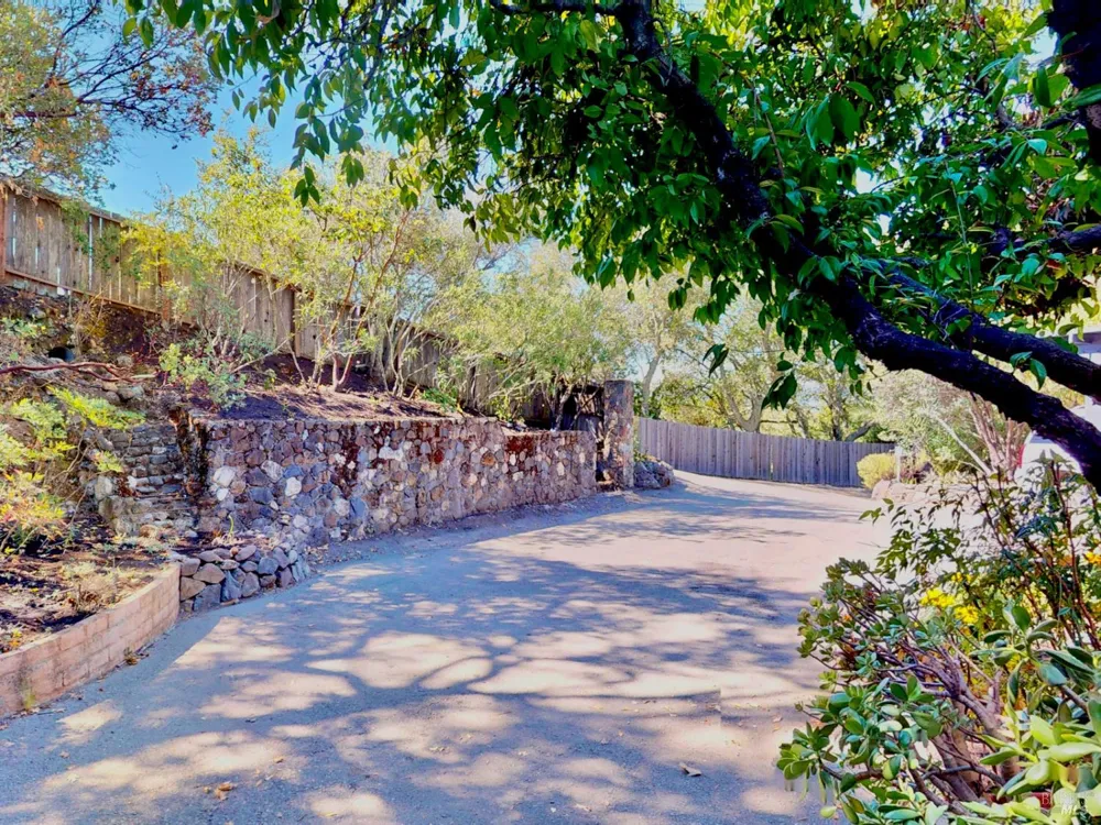 1543 Ridge Road Sonoma, CA 95476