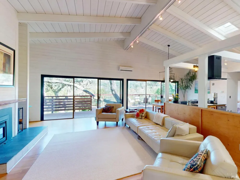 1543 Ridge Road Sonoma, CA 95476