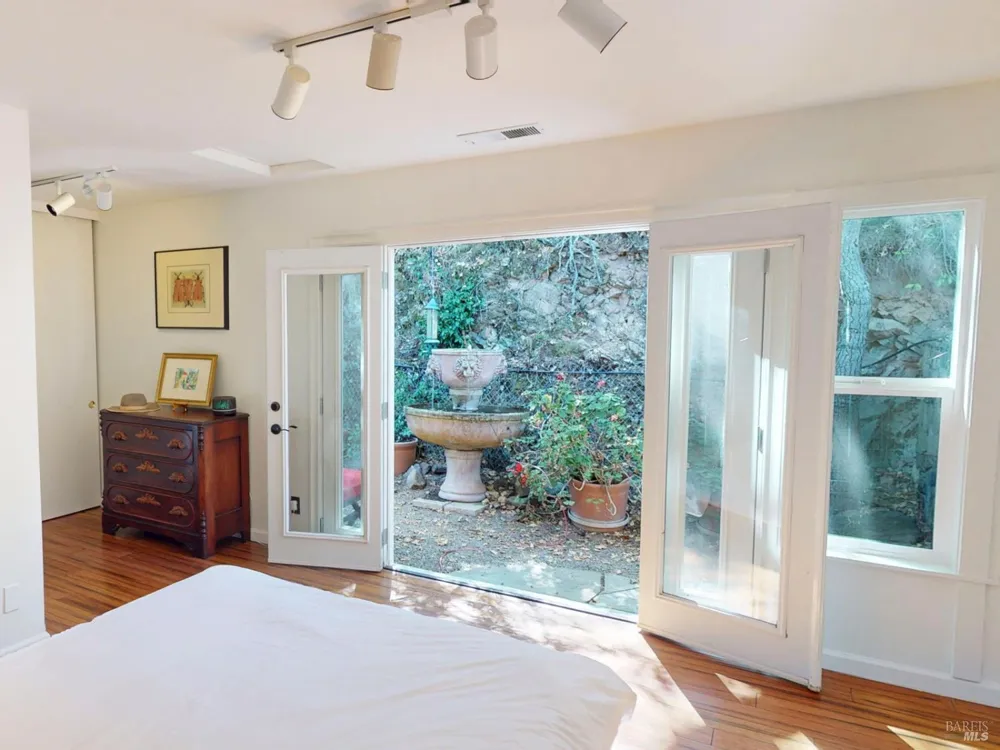 1543 Ridge Road Sonoma, CA 95476